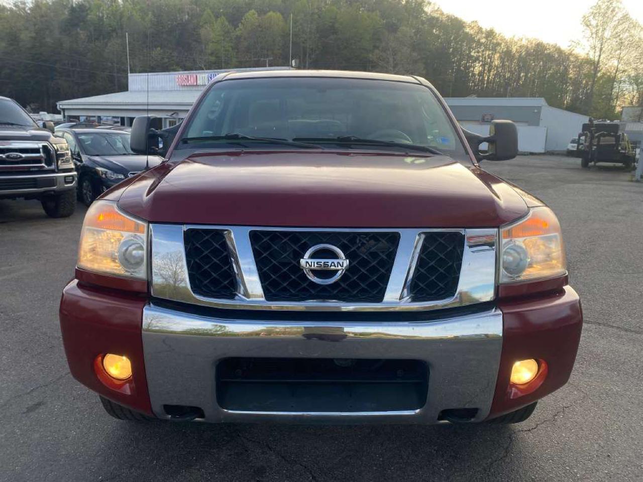 Nissan Titan LE Crew Cab 4WD LWB 2008