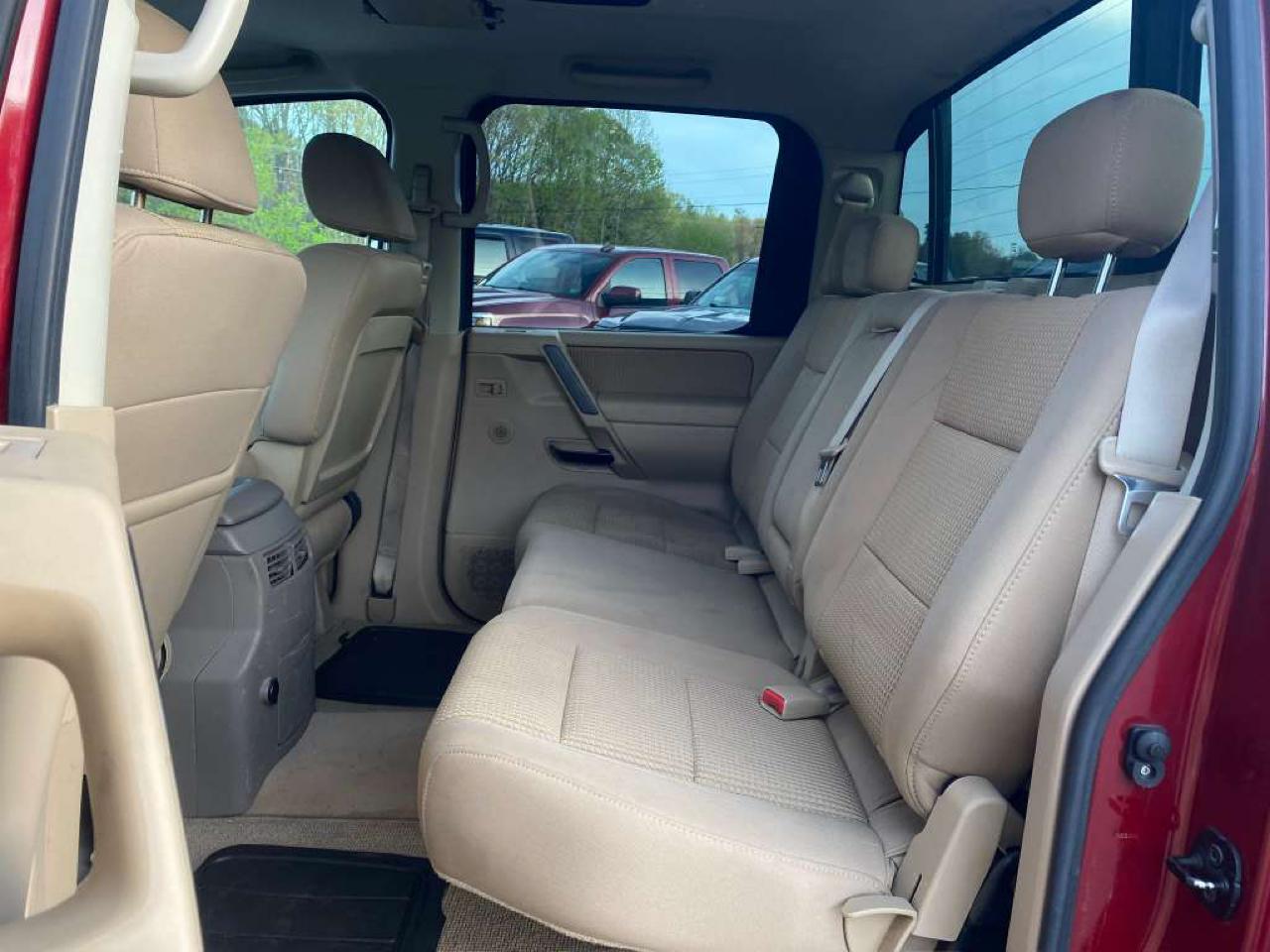 Nissan Titan LE Crew Cab 4WD LWB 2008