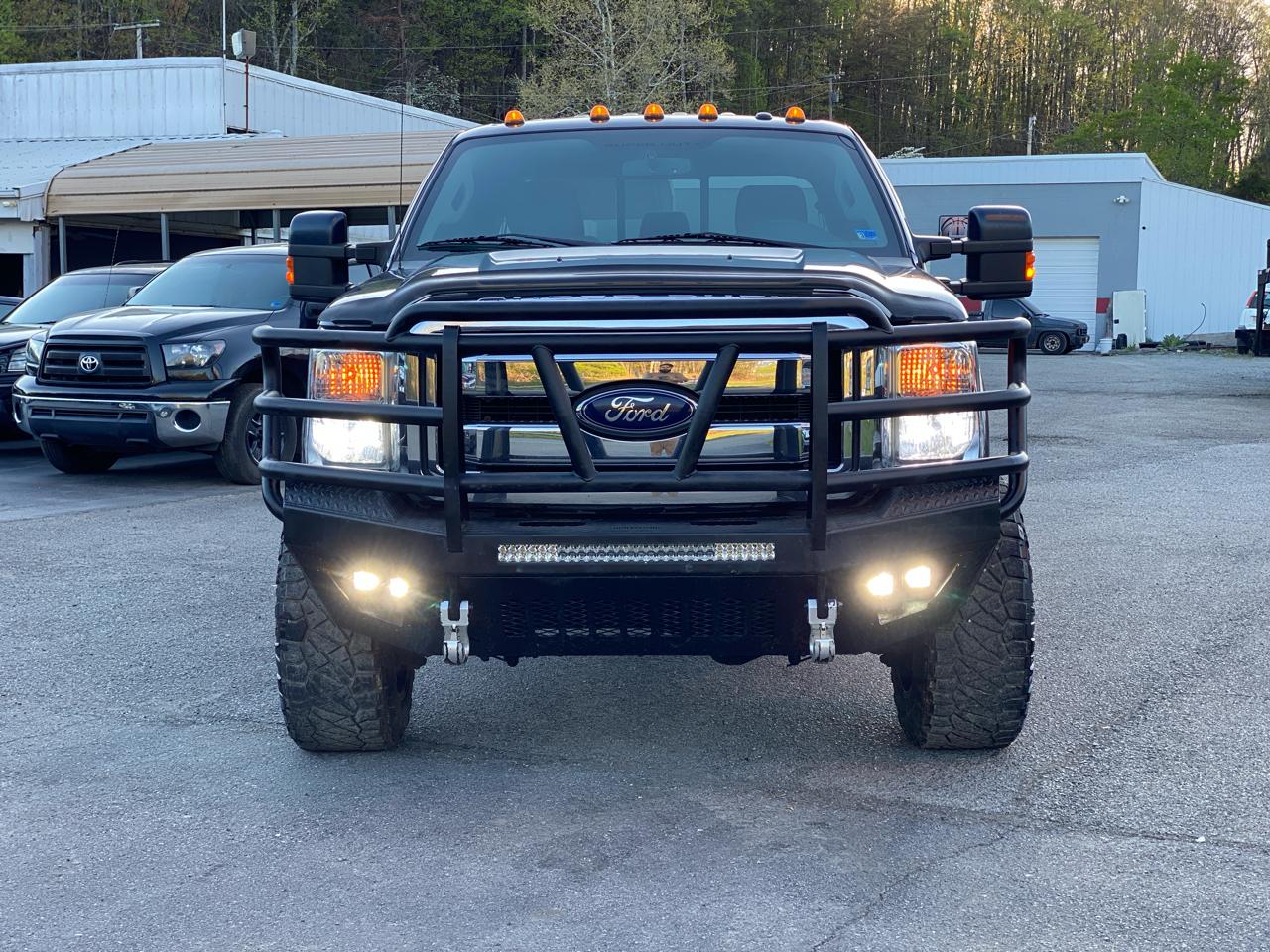 Ford F-250 SD XLT Crew Cab Long Bed 4WD 2016