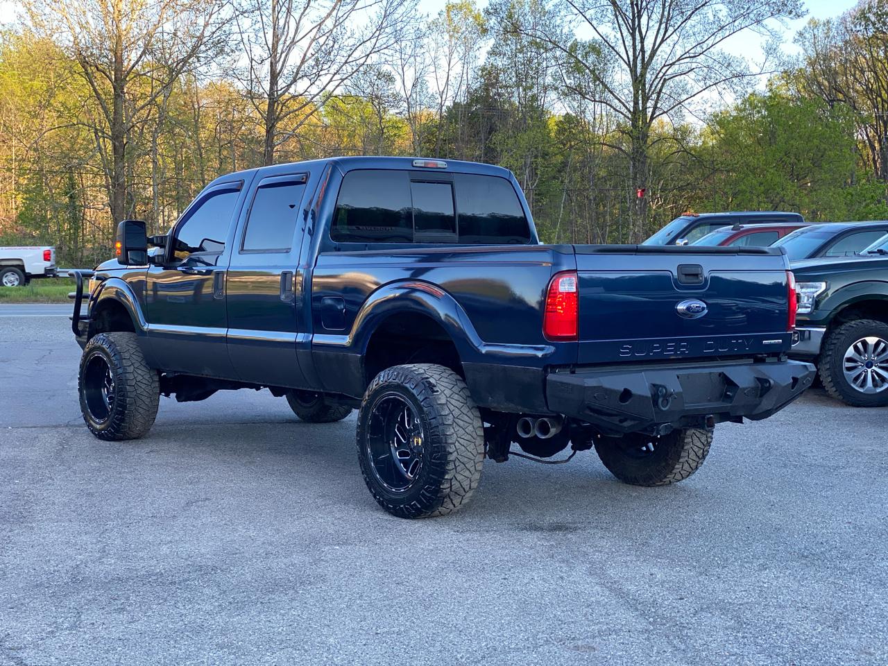 Ford F-250 SD XLT Crew Cab Long Bed 4WD 2016