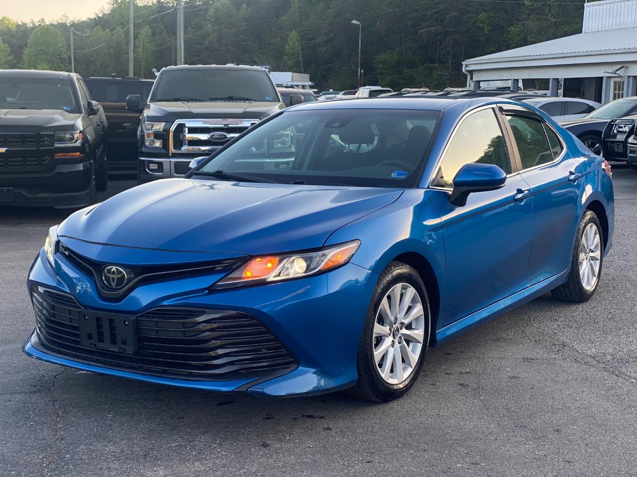 Toyota Camry L 4D Sedan 2019