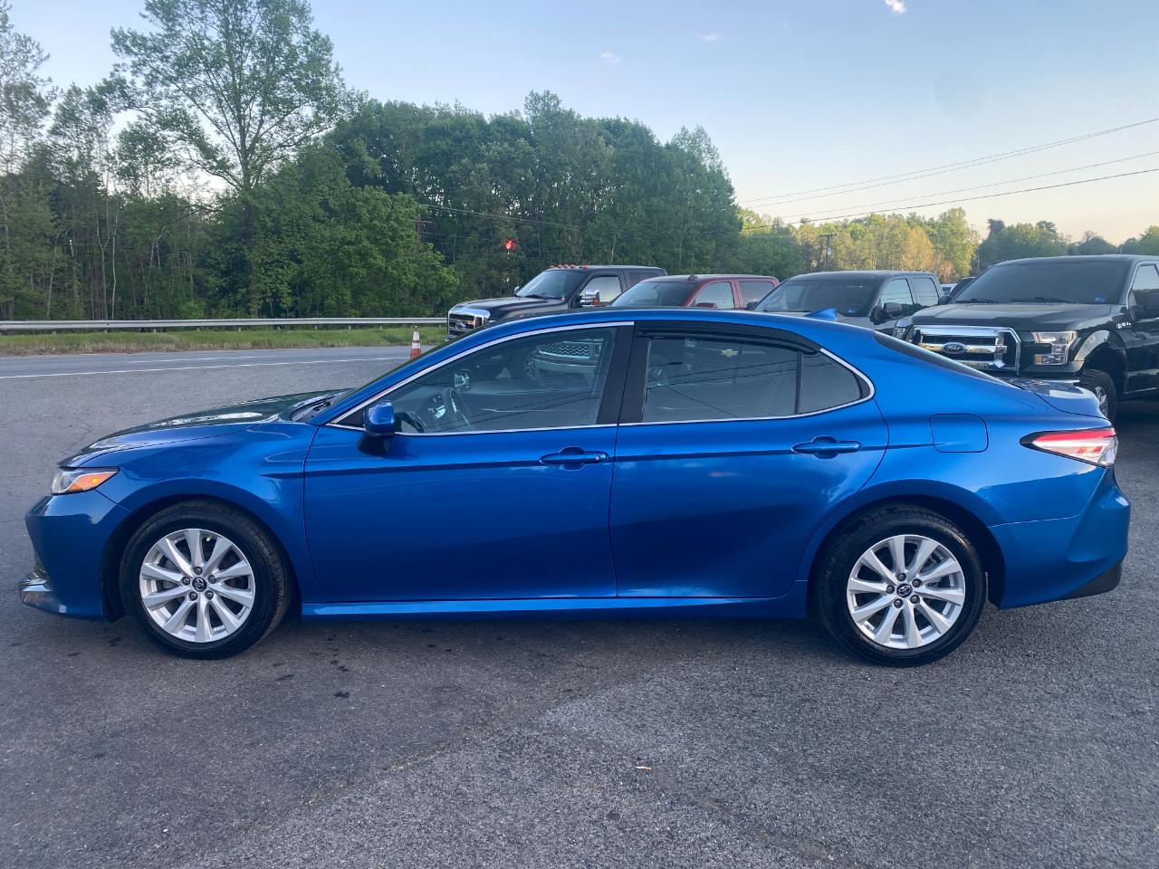 Toyota Camry L 4D Sedan 2019