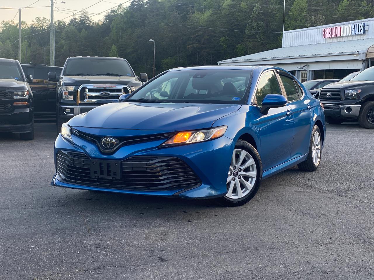 Toyota Camry L 4D Sedan 2019