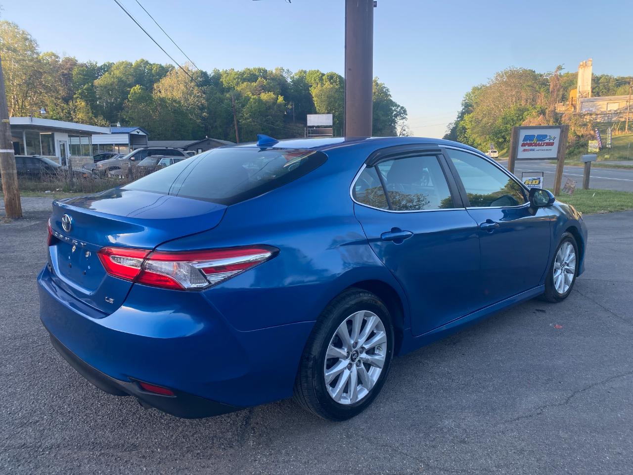 Toyota Camry L 4D Sedan 2019