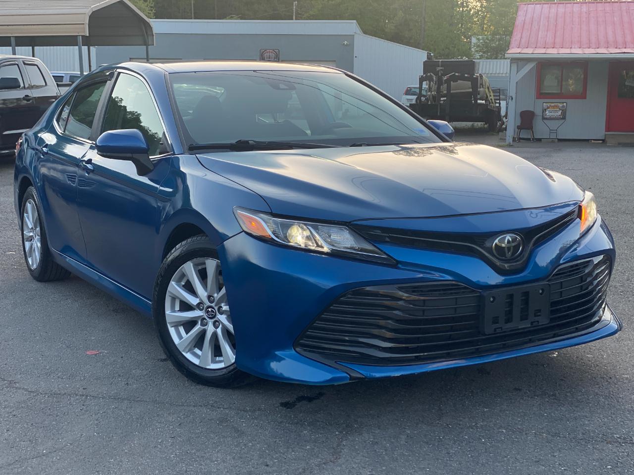 Toyota Camry L 4D Sedan 2019