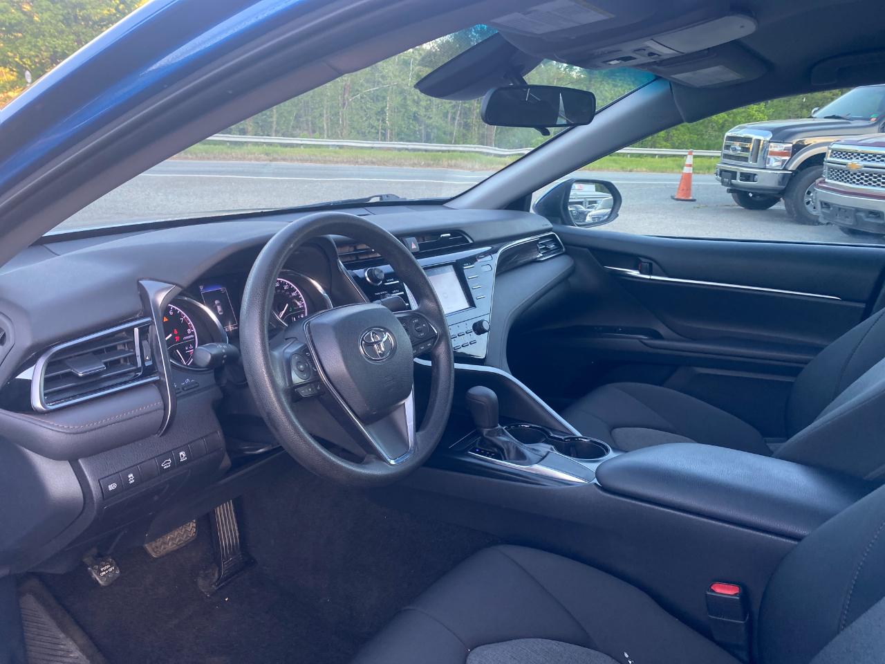 Toyota Camry L 4D Sedan 2019