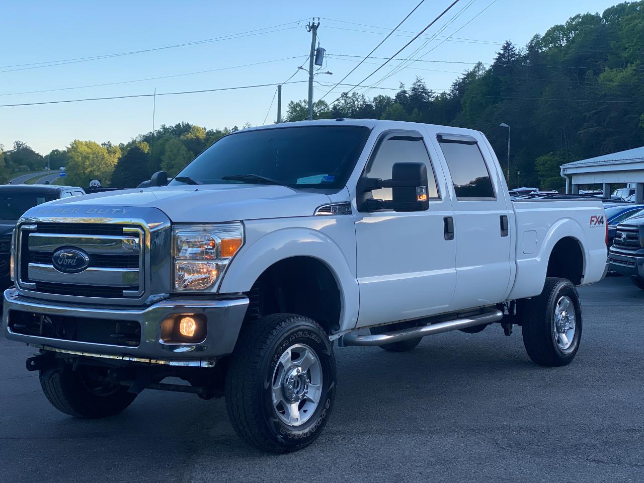 Ford F-250 SD XLT Crew Cab Long Bed 4WD 2016