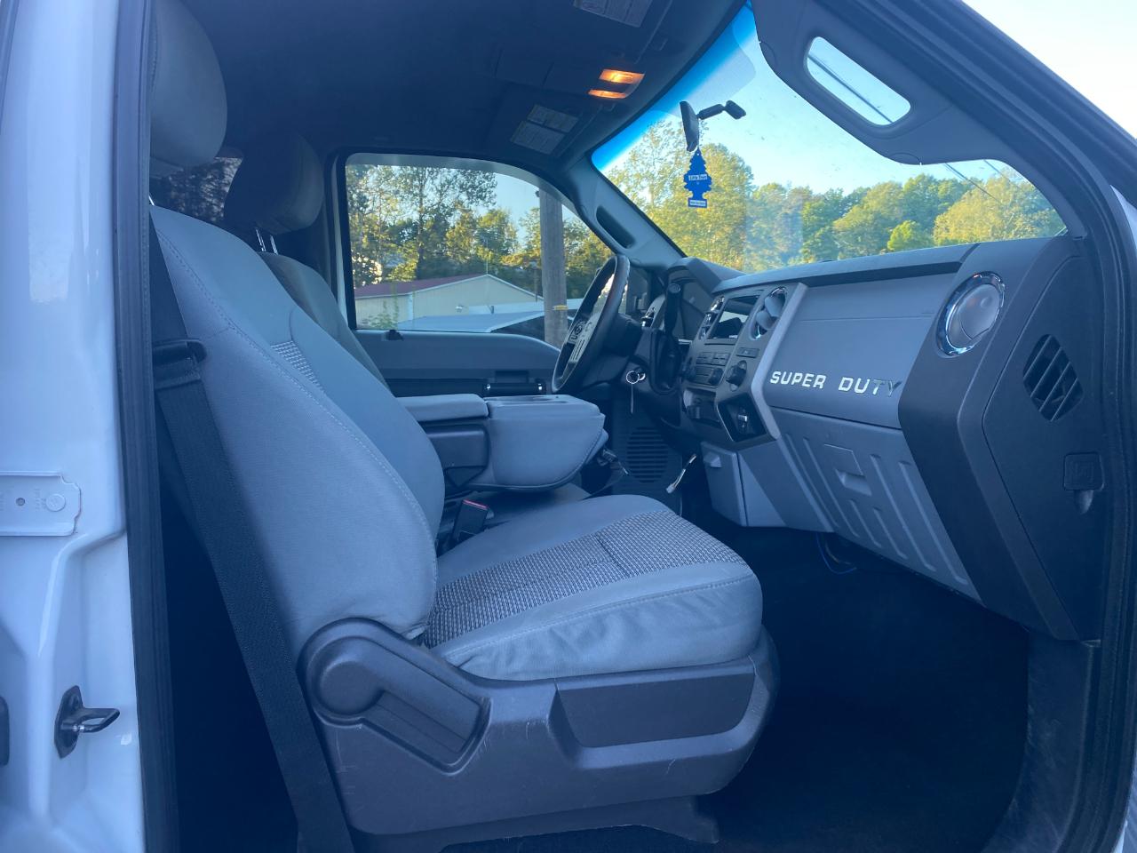 Ford F-250 SD XLT Crew Cab Long Bed 4WD 2016