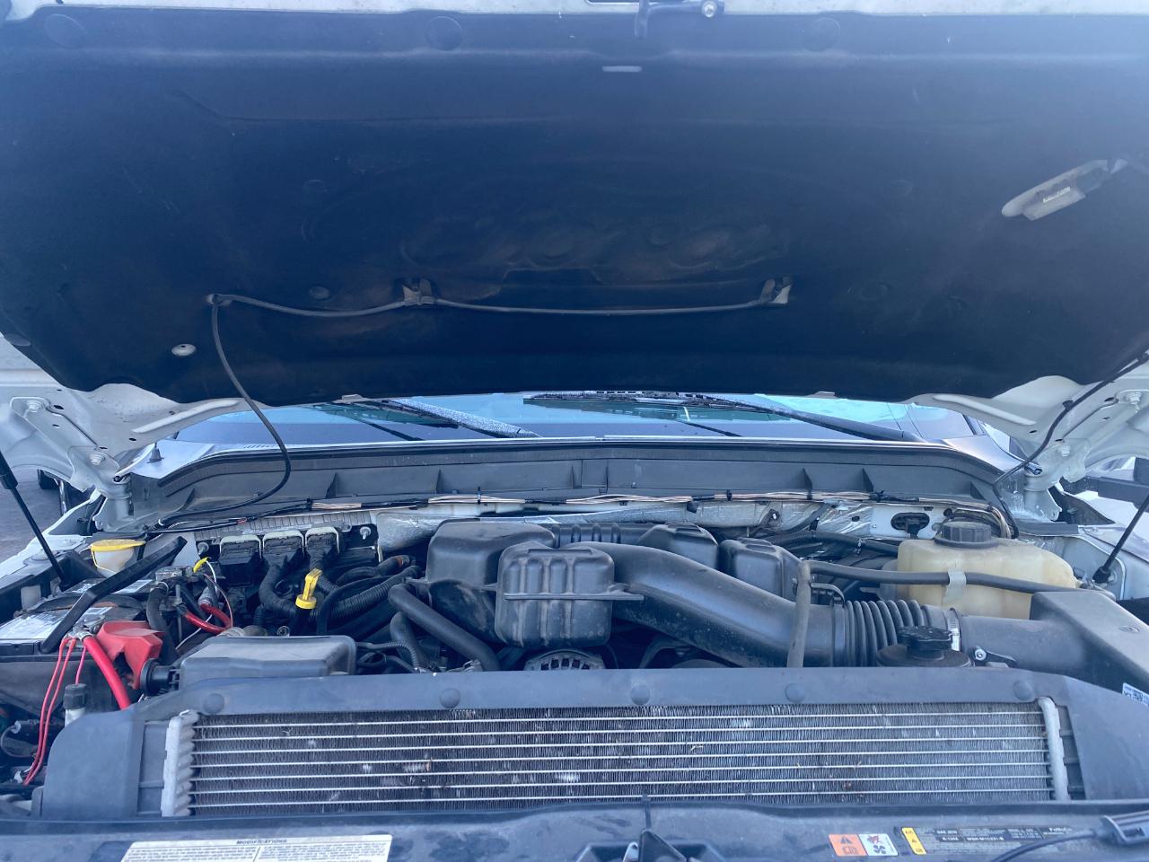 Ford F-250 SD XLT Crew Cab Long Bed 4WD 2016