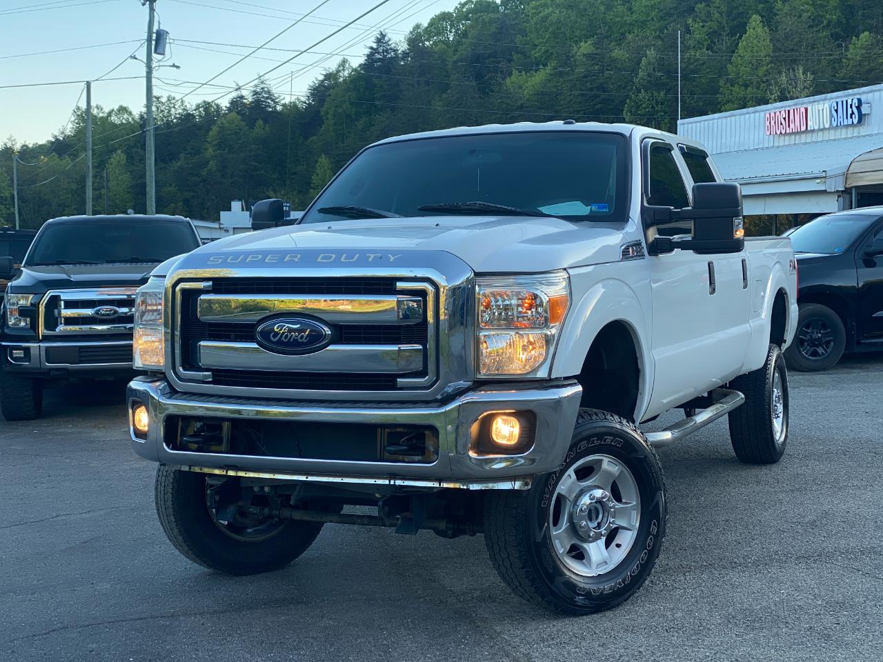 Ford F-250 SD XLT Crew Cab Long Bed 4WD 2016