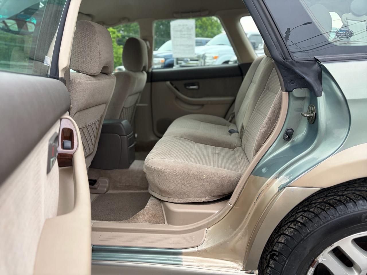 Subaru Outback Wagon w/ All-weather Package 2003