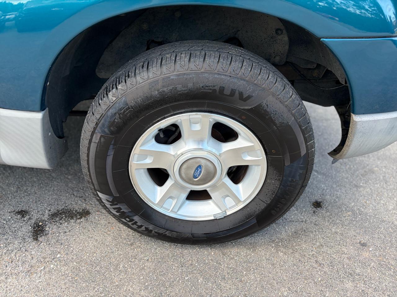 Ford Explorer Sport Trac 4WD 2001