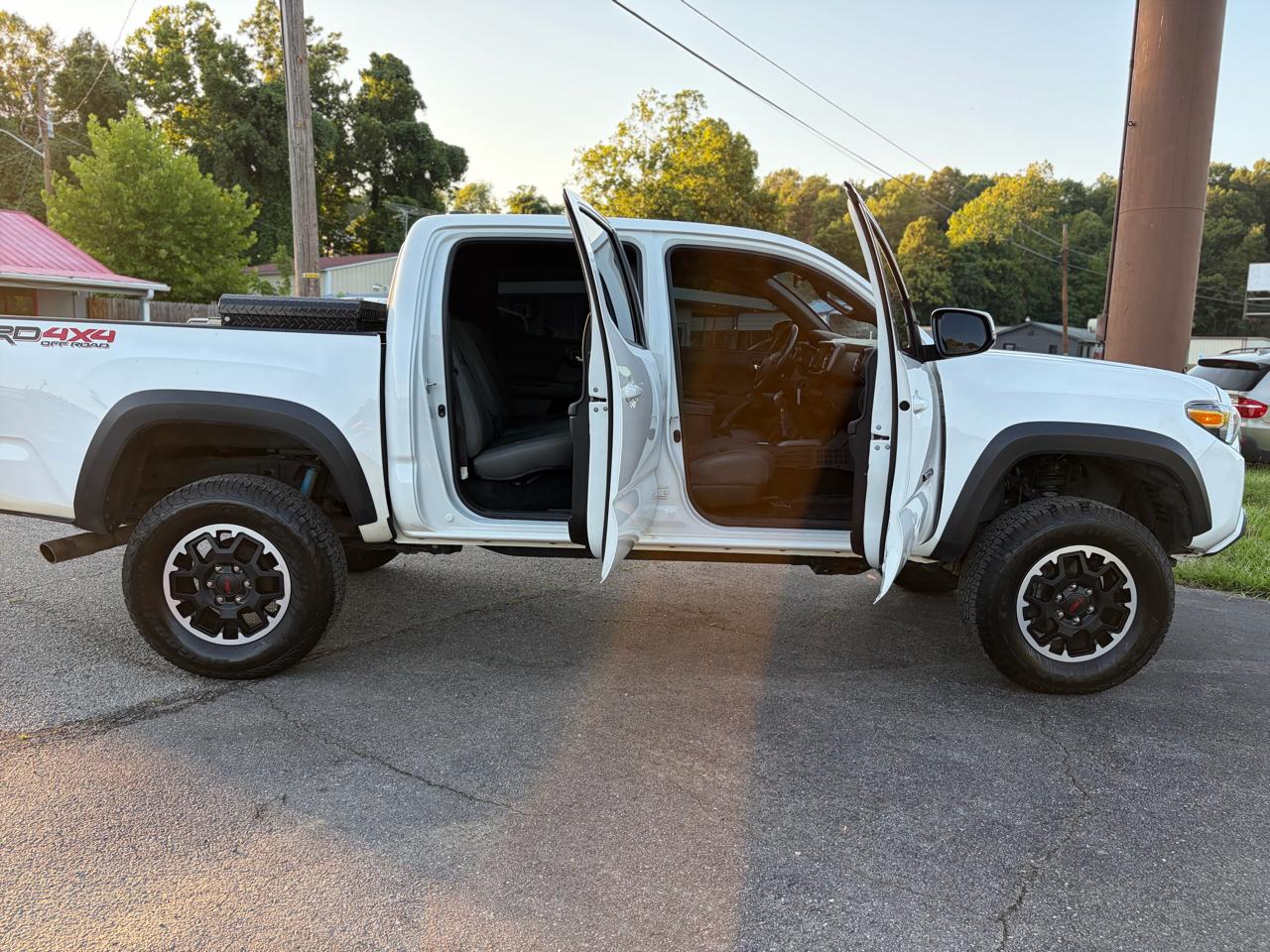 Toyota Tacoma TRD Offroad Double Cab 4WD V6 2019
