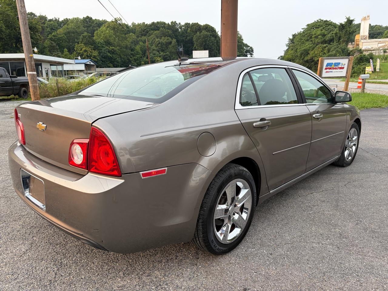 Chevrolet Malibu 1LT 2010