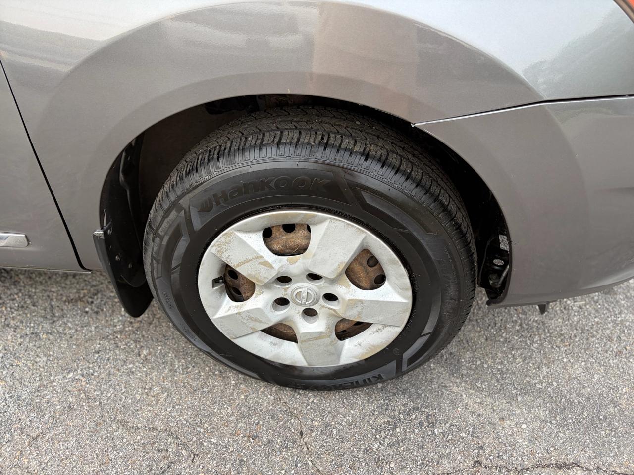Nissan Rogue S AWD 2011