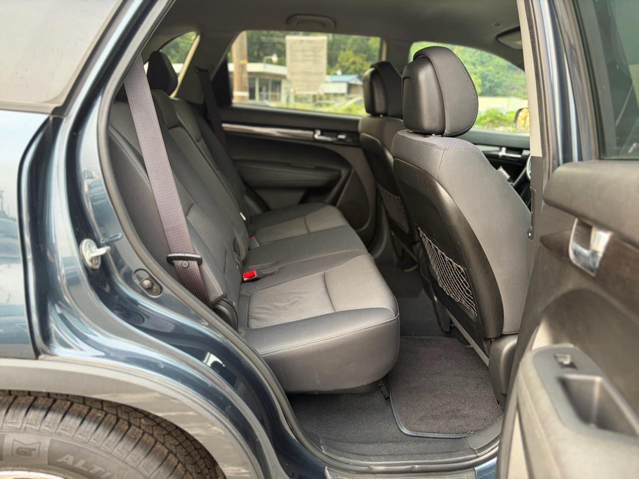 Kia Sorento LX 4WD 2012
