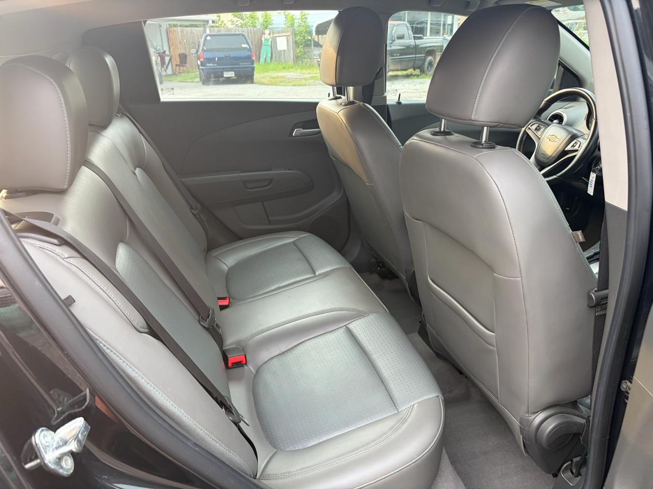 Chevrolet Sonic LTZ Auto 5-Door 2015