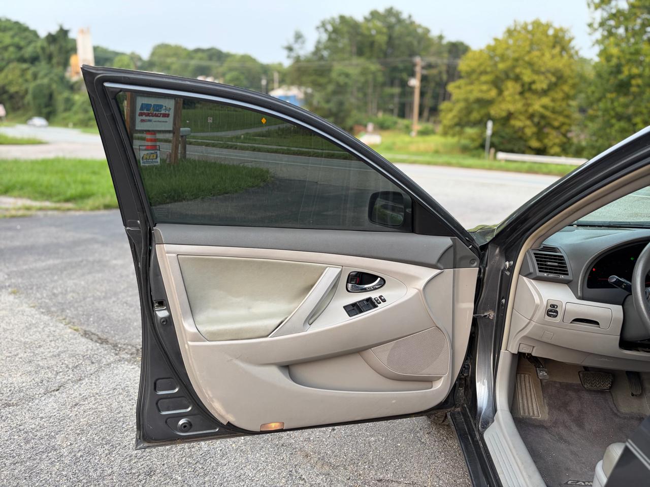 Toyota Camry XLE 2008
