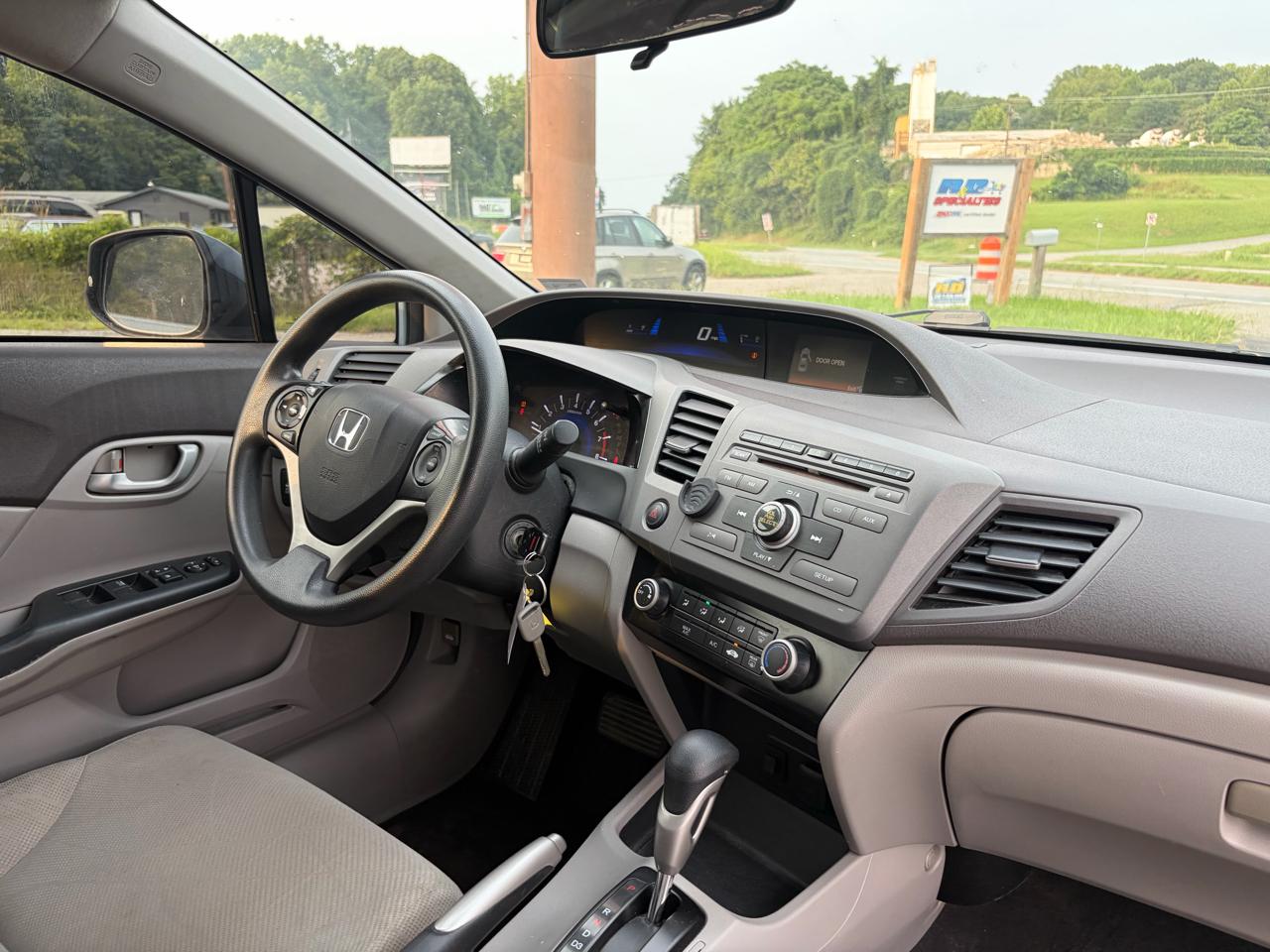 Honda Civic LX 2012