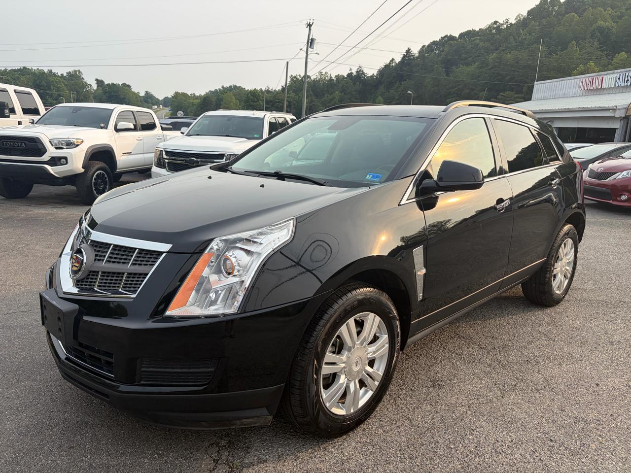 Cadillac SRX Base 2010