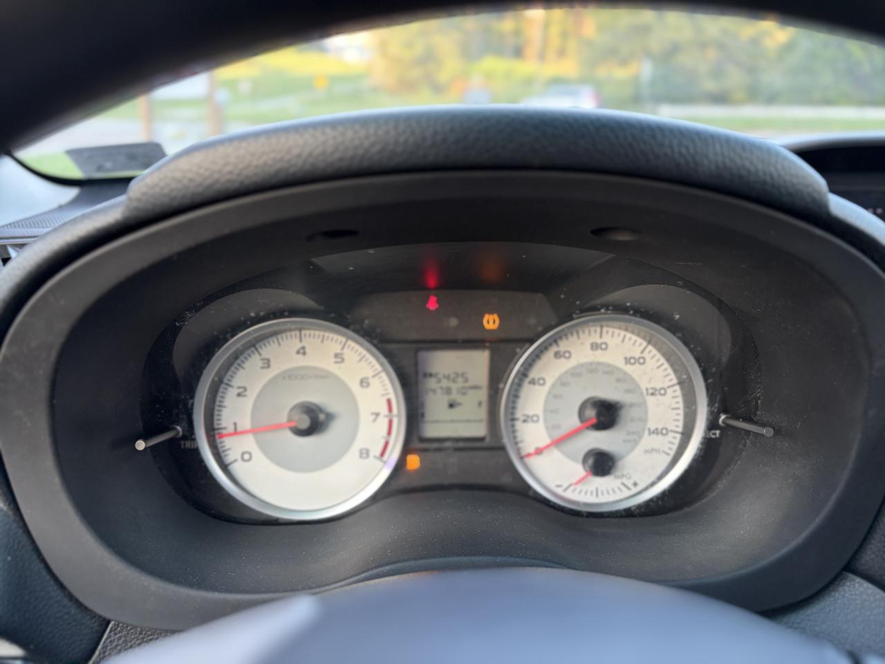 Subaru Impreza 2.0i 4-door Manual 2014