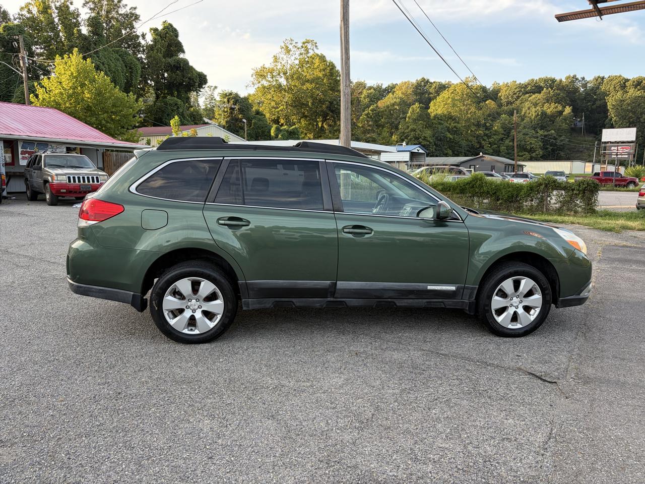 Subaru Outback 2.5i Premium 2010