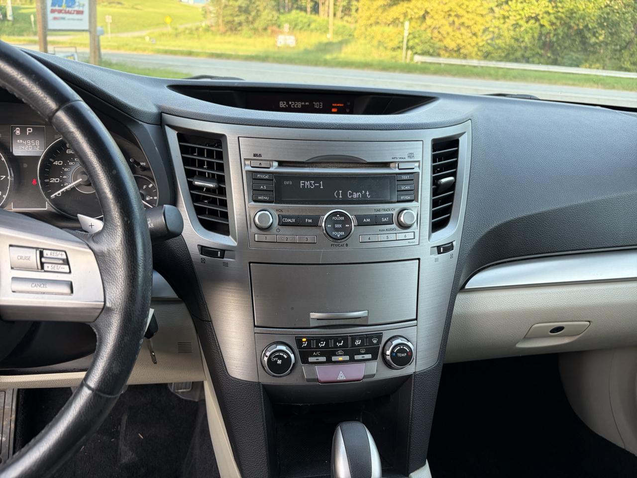 Subaru Outback 2.5i Premium 2010