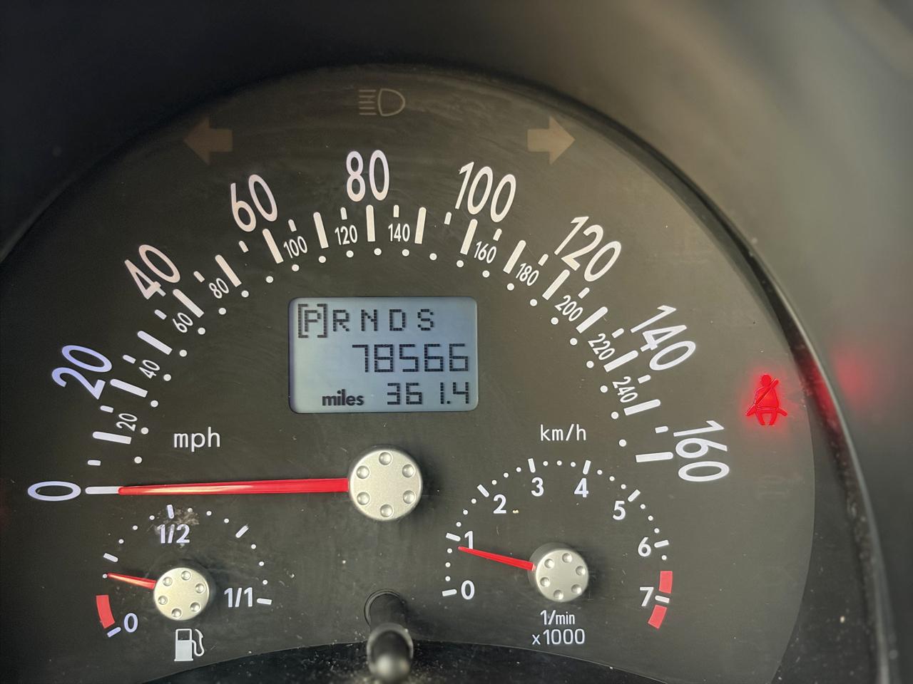 Volkswagen New Beetle GLS 1.8L Convertible 2005