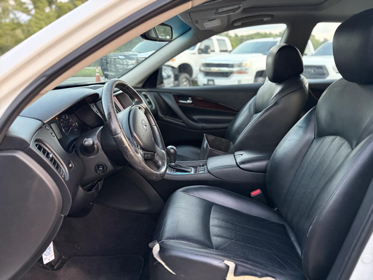 Infiniti QX50 Base AWD 2016