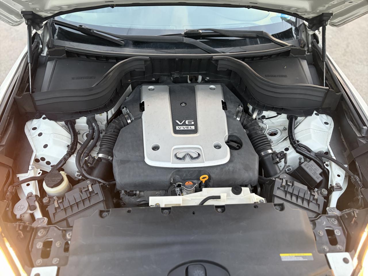 Infiniti QX50 Base AWD 2016
