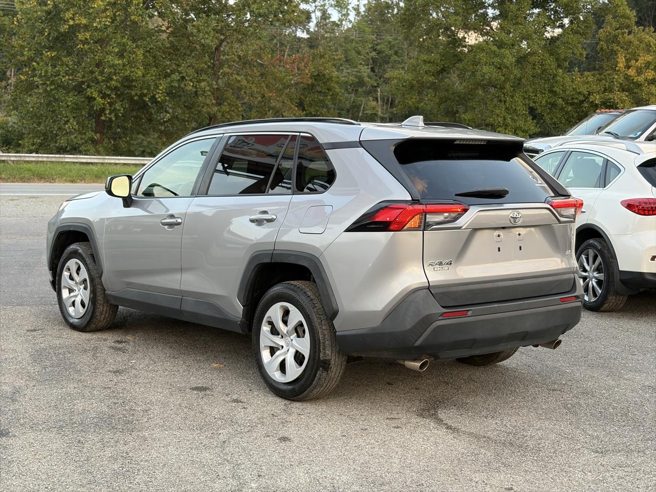 Toyota RAV4 LE 2019