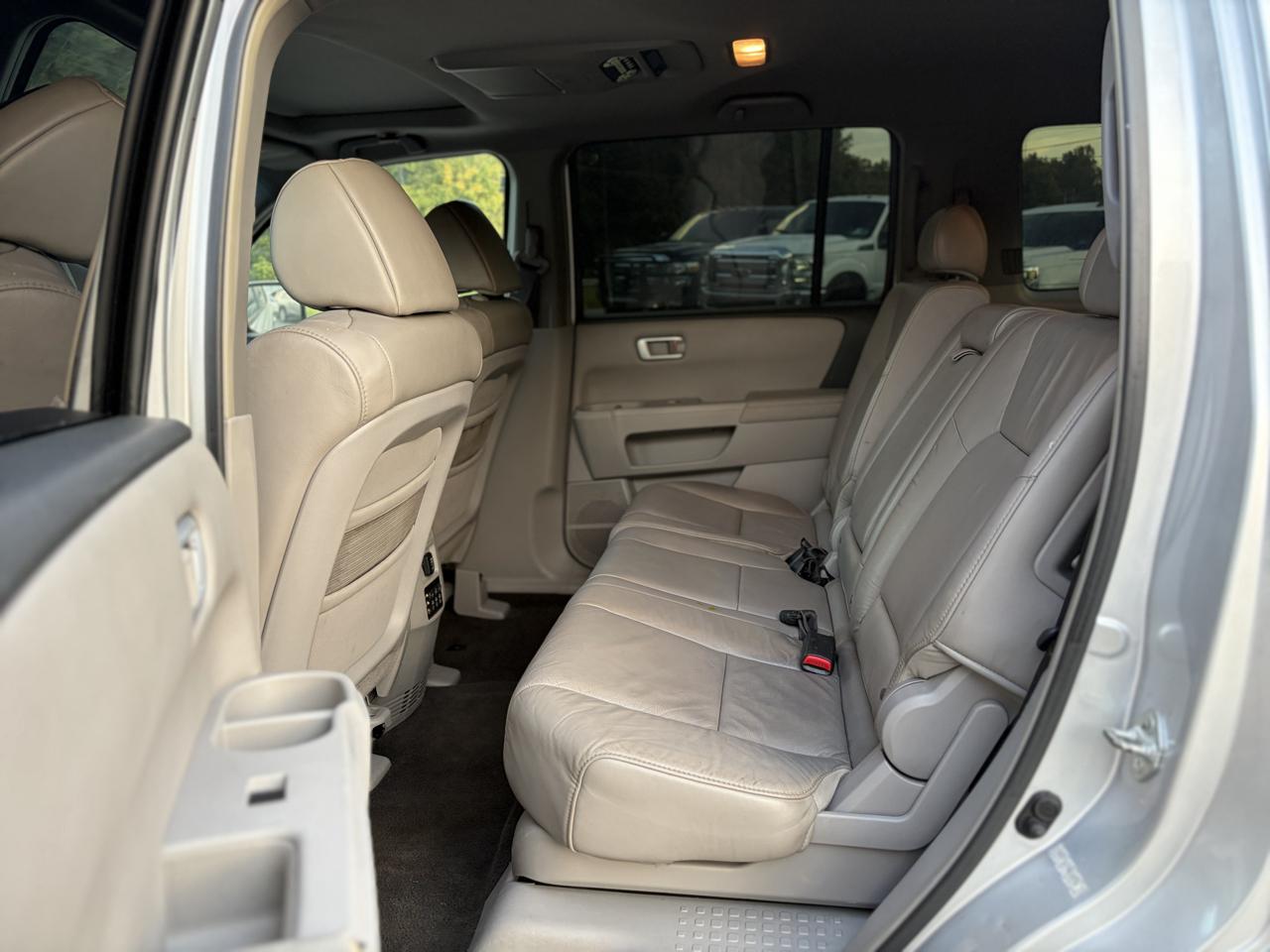 Honda Pilot EX-L 2WD with DVD 2009