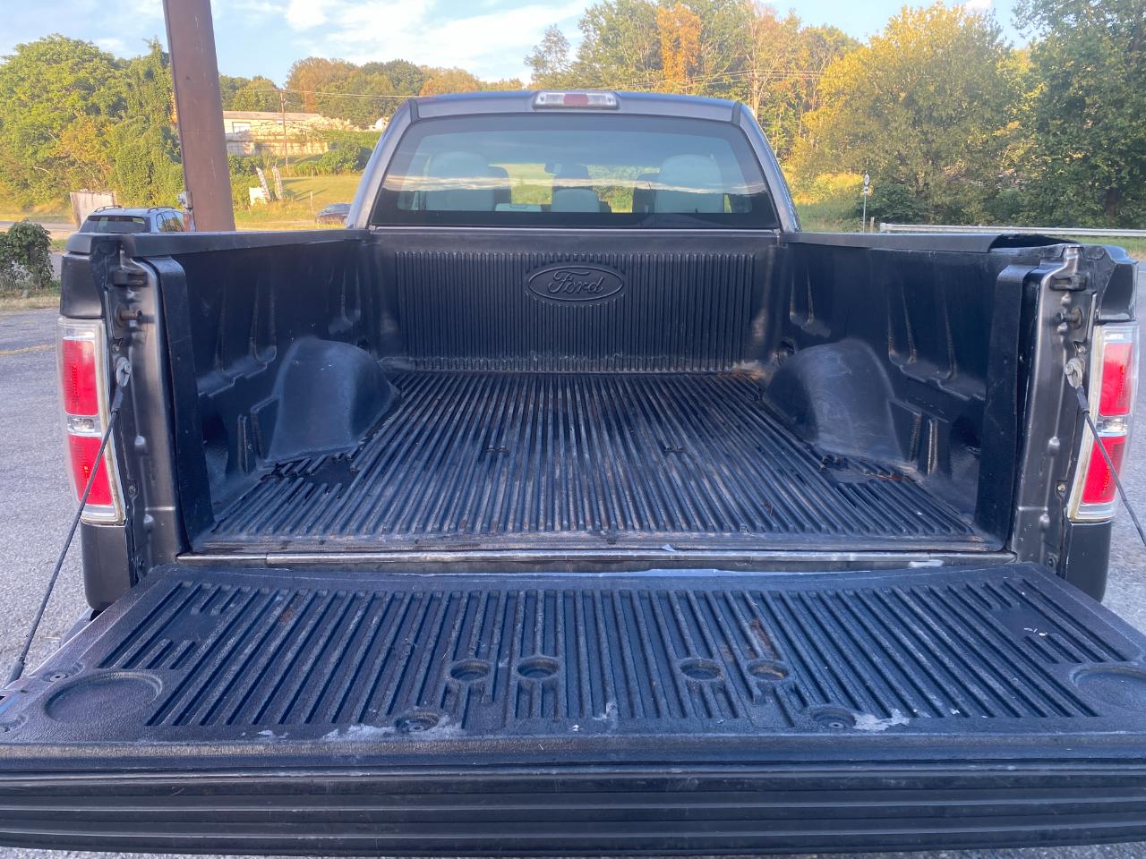 Ford F-150 STX SuperCrew 4WD 2013