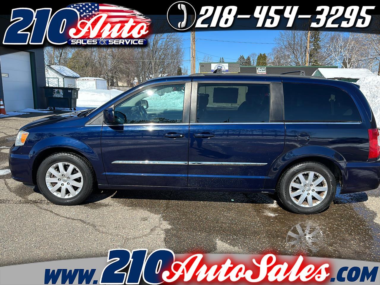 Chrysler Town & Country Touring 2013