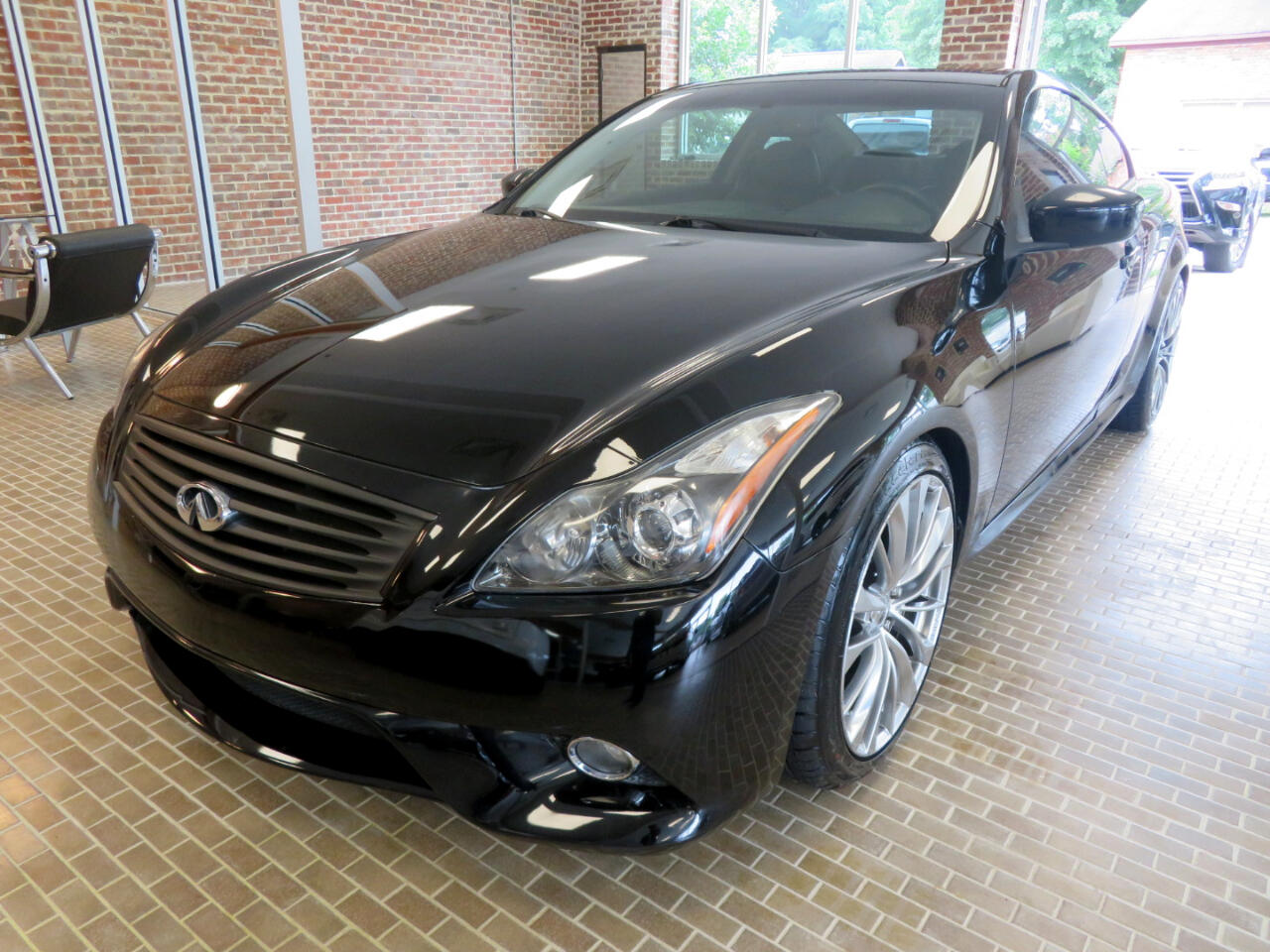 Infiniti G37 Coupe 2dr Journey RWD 2012