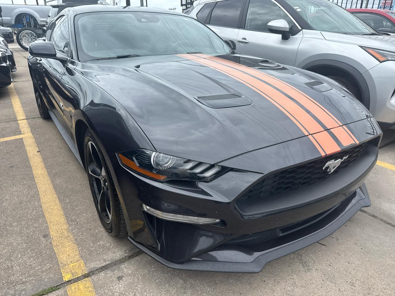 Ford Mustang EcoBoost Coupe 2022