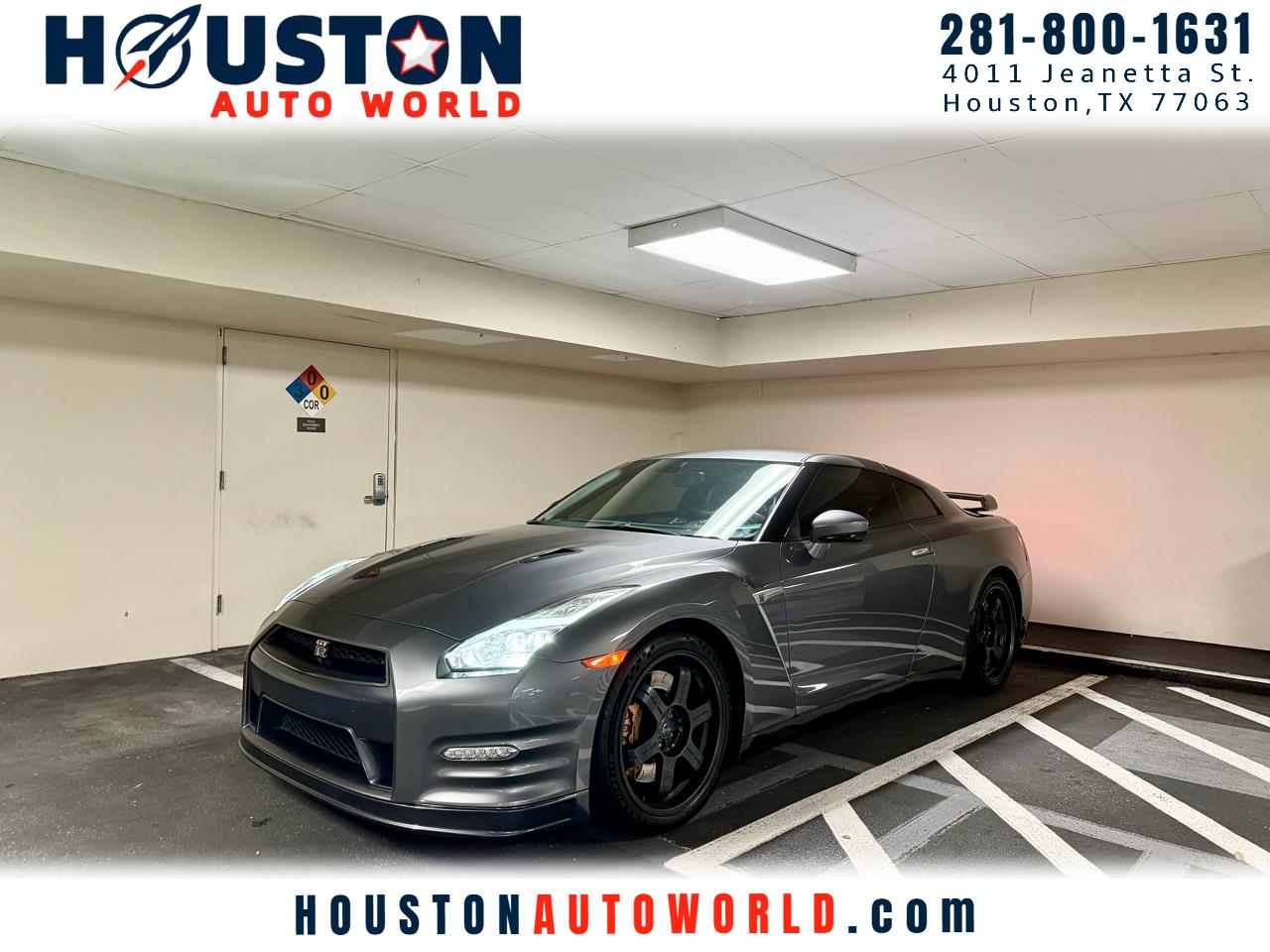 Nissan GT-R Black Edition 2015