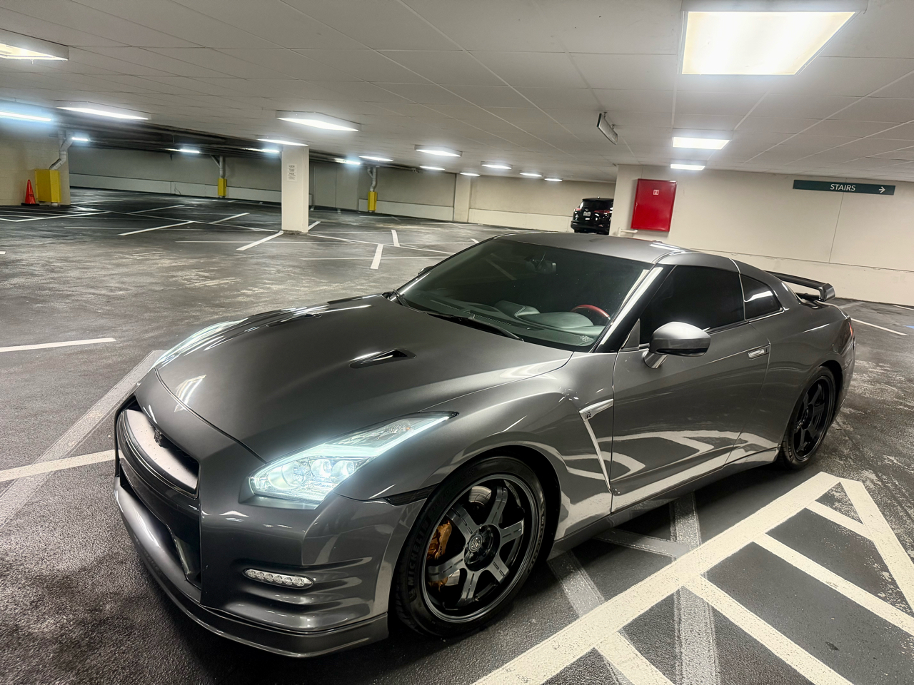 Nissan GT-R Black Edition 2015
