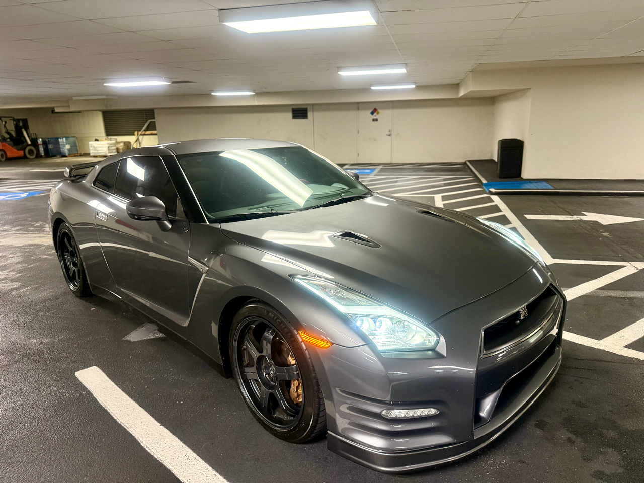 Nissan GT-R Black Edition 2015