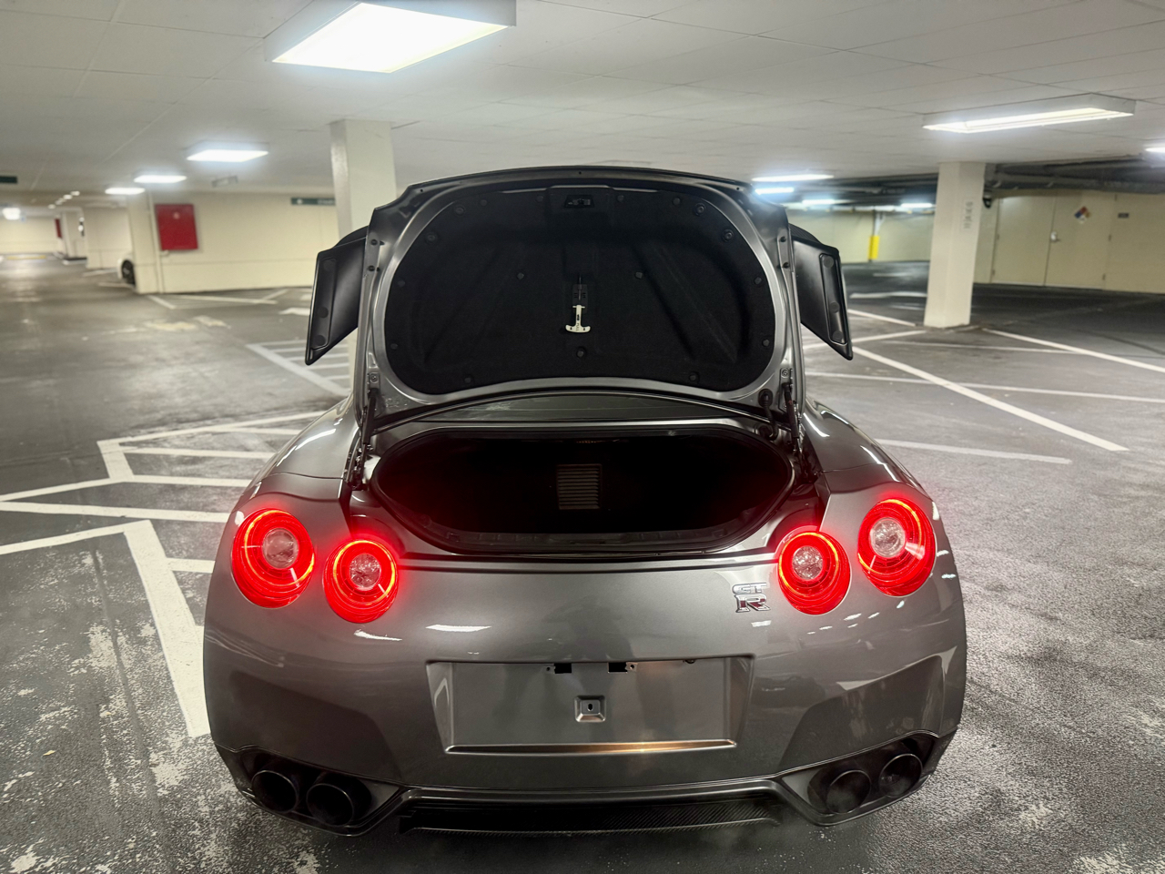 Nissan GT-R Black Edition 2015