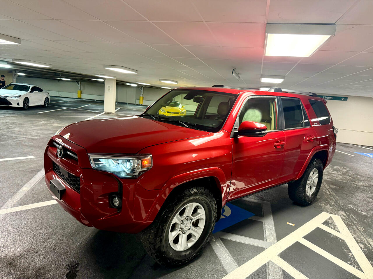 2022 Toyota 4Runner SR5 Premium 4WD photo 3