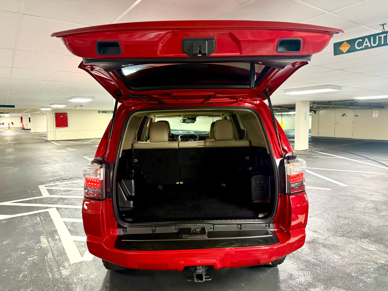 2022 Toyota 4Runner SR5 Premium 4WD photo 11