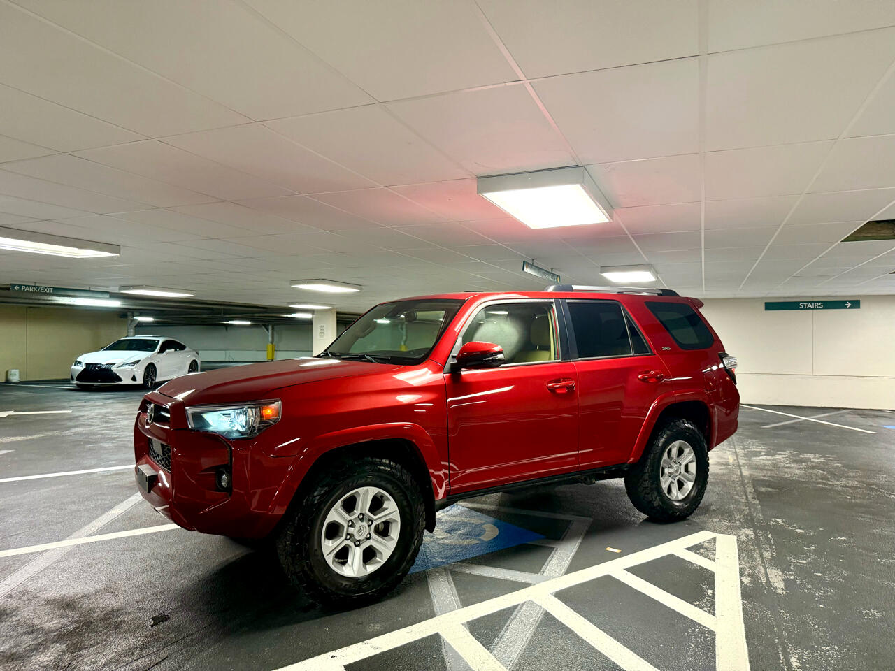 2022 Toyota 4Runner SR5 Premium 4WD photo 14