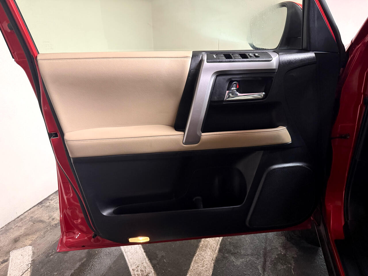 2022 Toyota 4Runner SR5 Premium 4WD photo 16