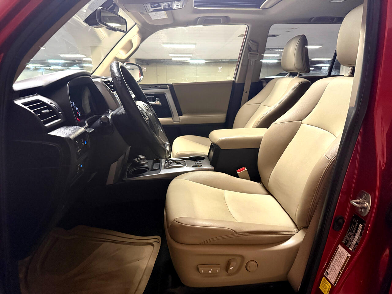 2022 Toyota 4Runner SR5 Premium 4WD photo 18