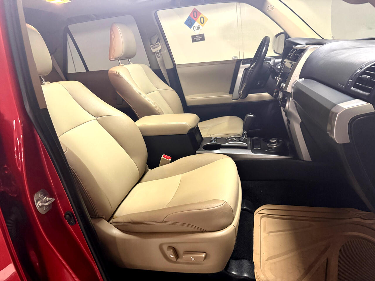 2022 Toyota 4Runner SR5 Premium 4WD photo 37