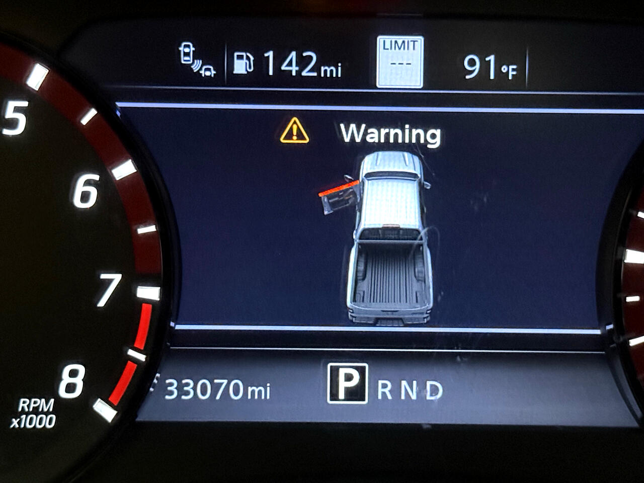 2022 Nissan Frontier PRO-4X Crew Cab photo 16
