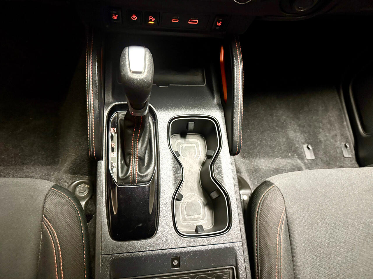 2022 Nissan Frontier PRO-4X Crew Cab photo 18