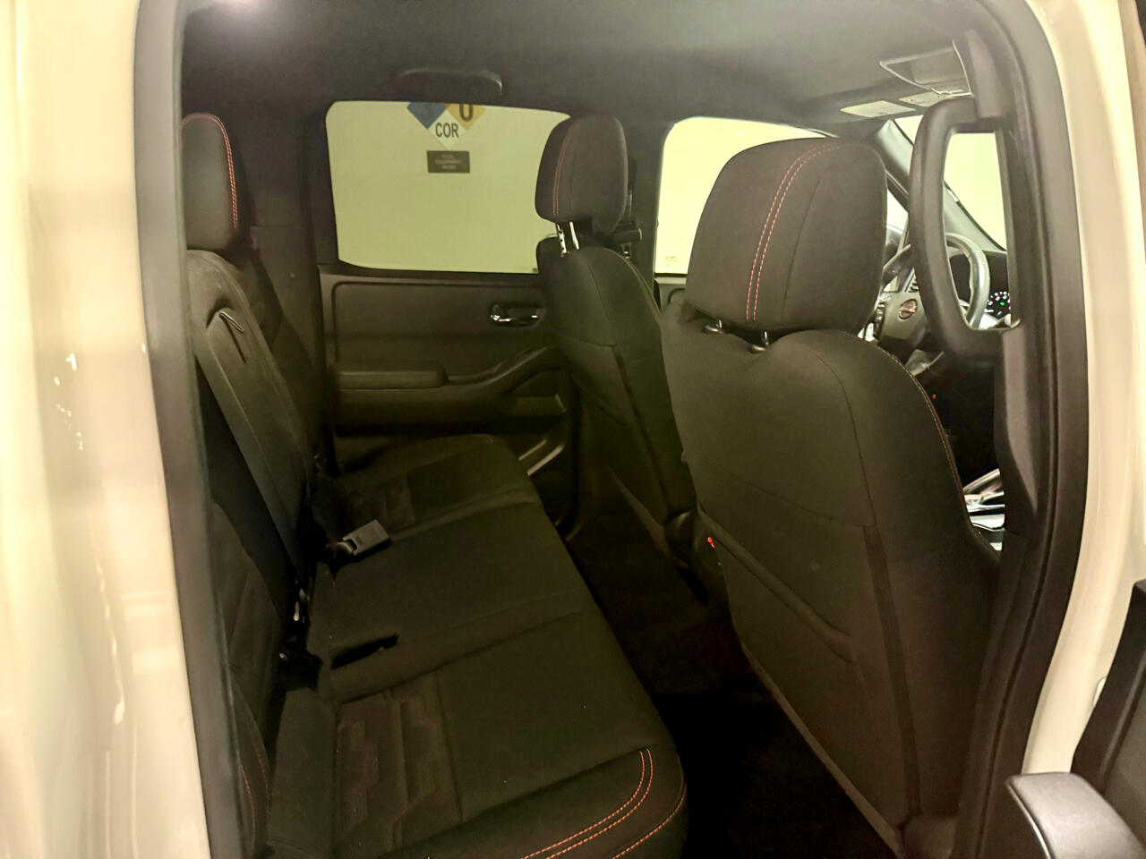 2022 Nissan Frontier PRO-4X Crew Cab photo 24