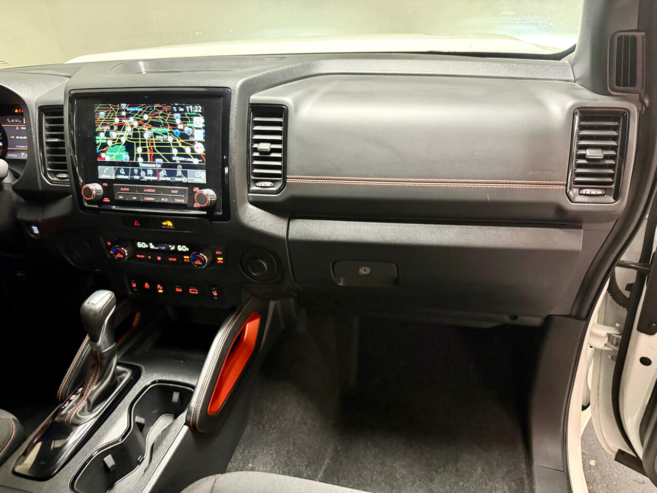 2022 Nissan Frontier PRO-4X Crew Cab photo 32